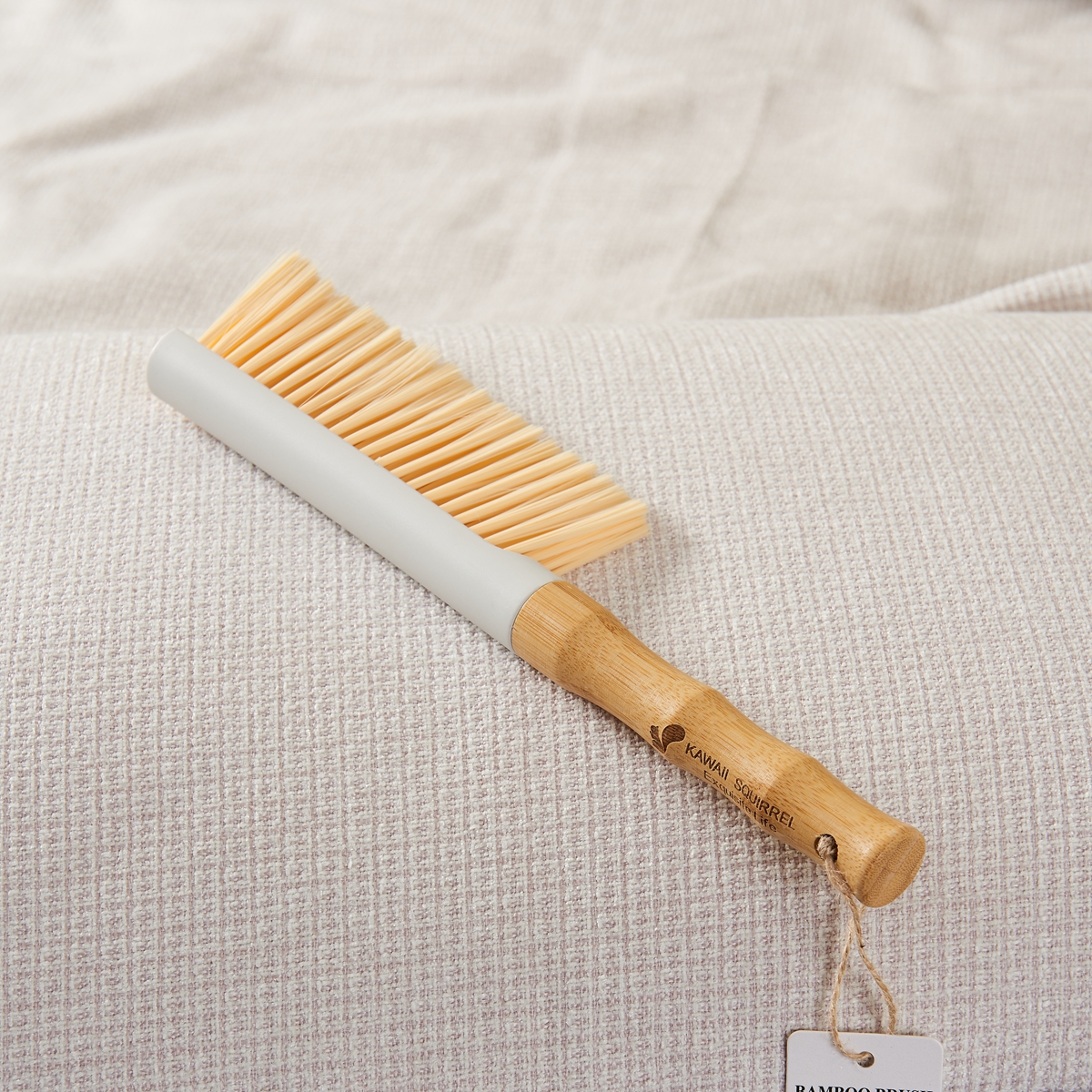 Щетка для уборки кровати BEIFA HPC0138 33*10.5см