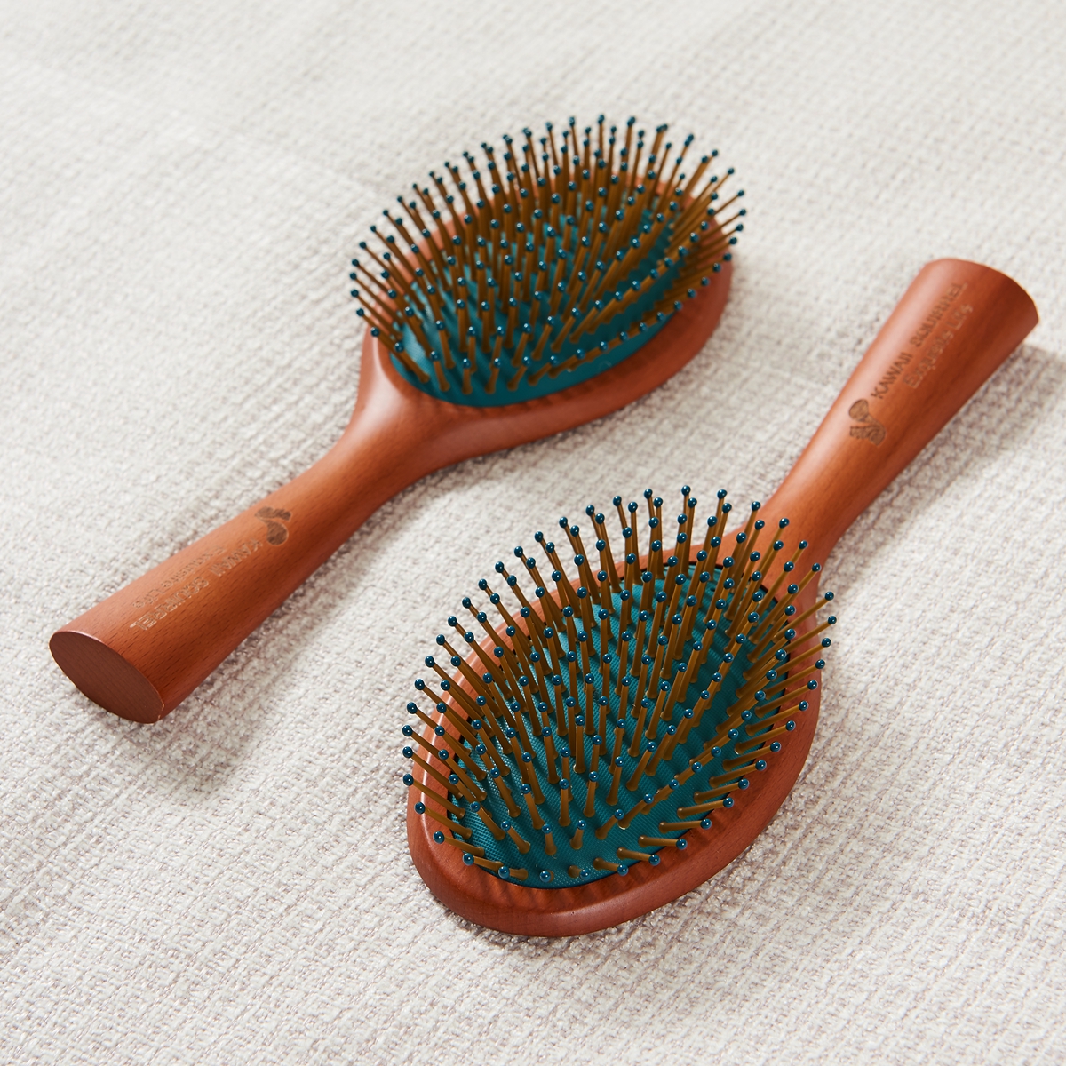 Расческа массажная BEIFA HPC0227 23*8*1.5см