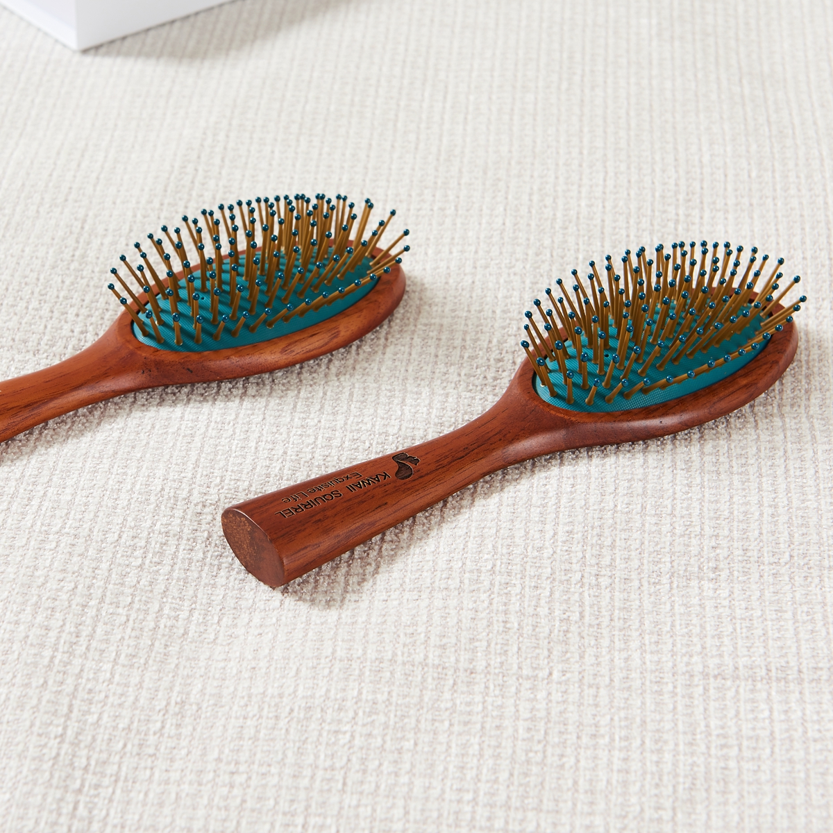 Расческа массажная BEIFA HPC0228 22*6.5*1.5см